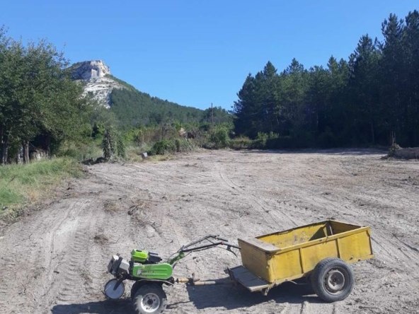 Парцел в Варна, Възраждане 3 - 960 кв.м за 12 €/кв.м - Снимка #1