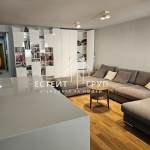 Двустаен апартамент в Варна, Център - 95 кв.м за 2053 €/кв.м - Снимка #1