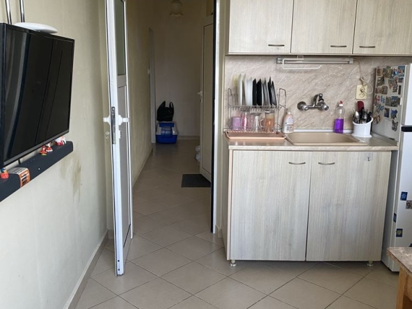 Тристаен апартамент в с. Зелениково, Област Пловдив - 89 кв.м за 1572 €/кв.м - Снимка #1