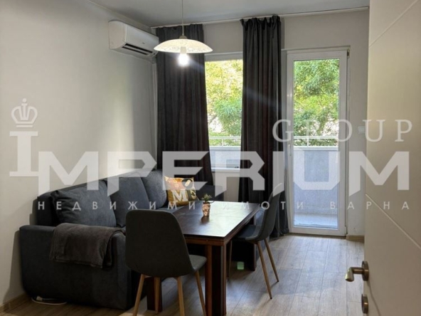 Дава се под наем Тристаен апартамент в Варна, Окръжна болница - 75 кв.м за 663 € - Снимка #1