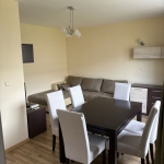 Дава се под наем Тристаен апартамент в с. Приселци, Област Варна - 80 кв.м за 714 € - Снимка #1