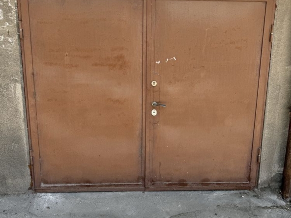 Дава се под наем Гараж / Паркомясто в Пловдив, Мараша - 16 кв.м за 153 € - Снимка #1