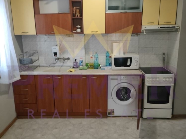 Дава се под наем Двустаен апартамент в Варна, Лятно кино Тракия - 55 кв.м за 382.5 € - Снимка #1