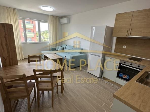 Дава се под наем Двустаен апартамент в Варна, Левски - 75 кв.м за 612 € - Снимка #1