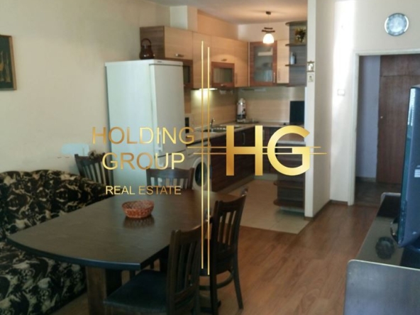 Тристаен апартамент в Варна, Гранд Мол Варна - 80 кв.м за 2313 €/кв.м - Снимка #1