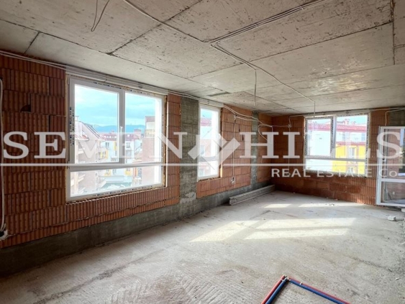 Тристаен апартамент в Пловдив, Христо Смирненски - 100 кв.м за 1236 €/кв.м - Снимка #1