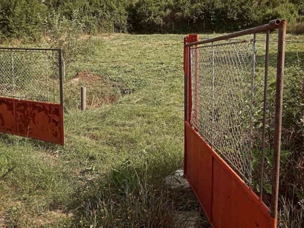 Парцел в Батановци - 900 кв.м за 40 €/кв.м - Снимка #1