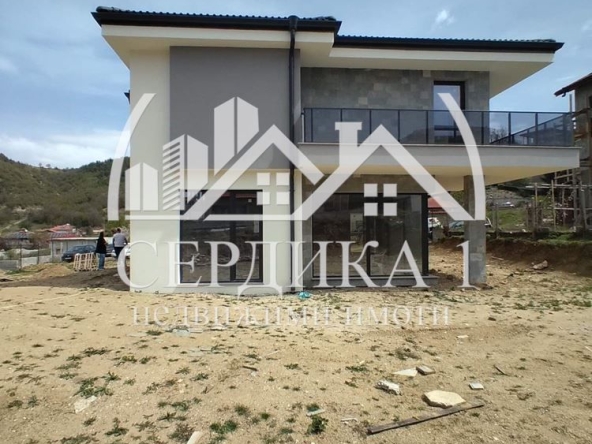 Къща в Благоевград, Еленово 1 - 244 кв.м за 1128 €/кв.м - Снимка #1