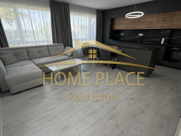 Дава се под наем Тристаен апартамент в Варна, Победа - 105 кв.м за 867 € - Снимка #1