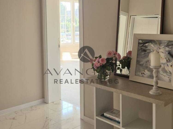 Двустаен апартамент в Пловдив, Христо Смирненски - 89 кв.м за 1651 €/кв.м - Снимка #1