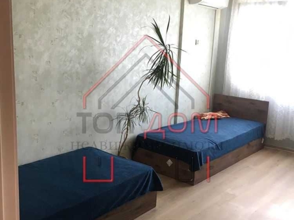 Дава се под наем Четиристаен апартамент в Варна, Генералите - 100 кв.м за 714 € - Снимка #1