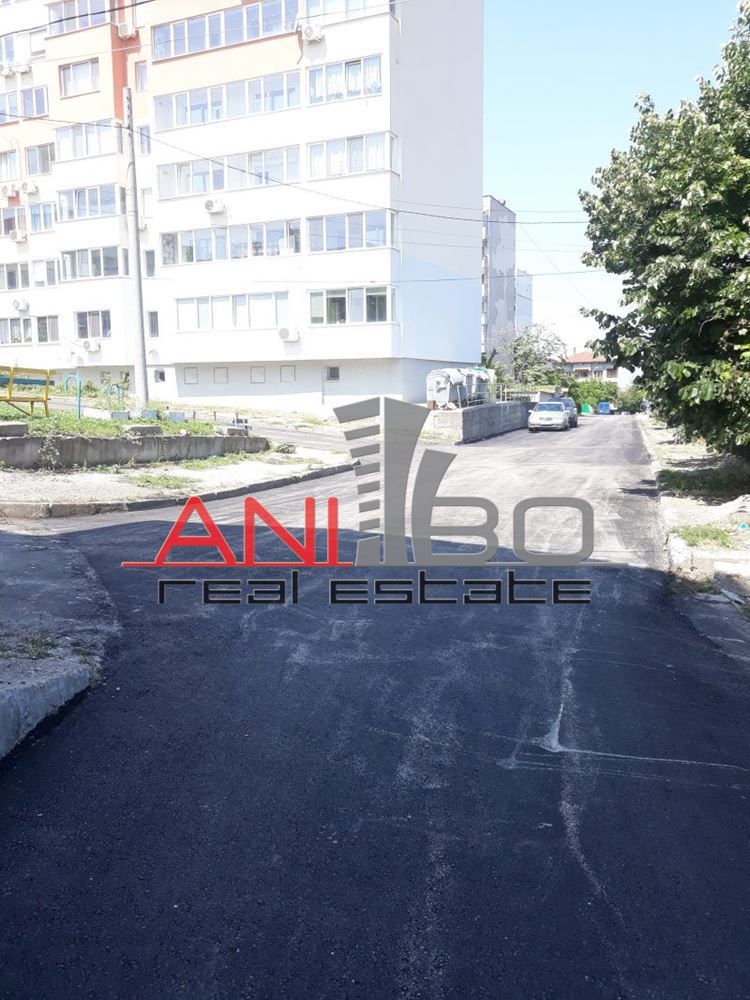 Четиристаен апартамент в Варна, Колхозен пазар - 90 кв.м за 2056 €/кв.м - Снимка #1