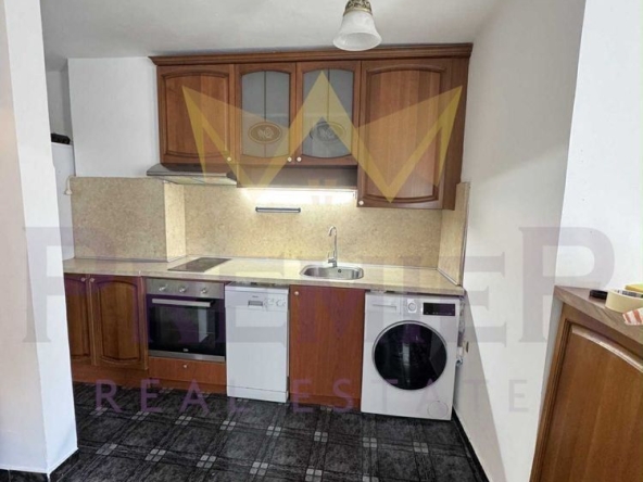 Дава се под наем Тристаен апартамент в Варна, Бриз - 90 кв.м за 750 € - Снимка #1