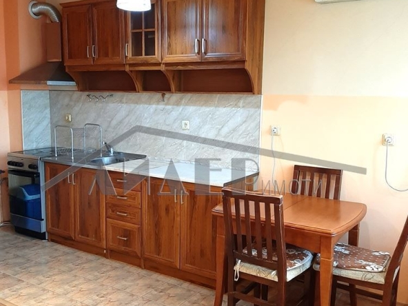 Дава се под наем Двустаен апартамент в Пловдив, Кършияка - 65 кв.м за 346.8 € - Снимка #1