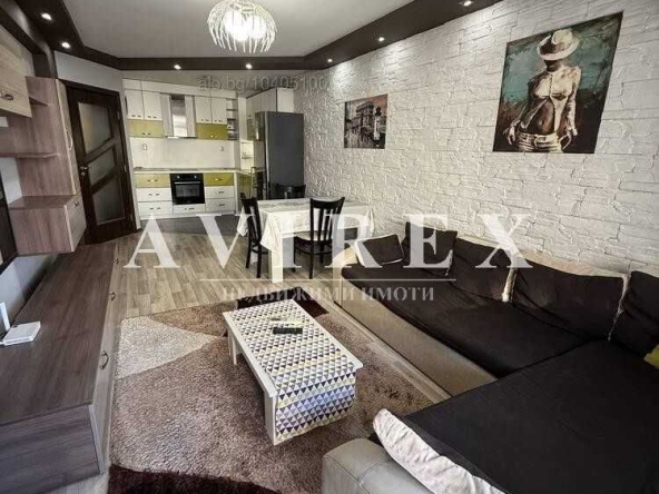 Дава се под наем Двустаен апартамент в Пловдив, Кючук Париж - 78 кв.м за 382.5 € - Снимка #1