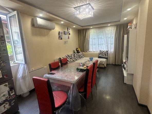 Къща в Казанлък - 182 кв.м за 883 €/кв.м - Снимка #1