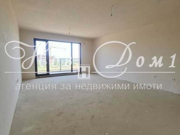 Двустаен апартамент в Варна, Погреби - 75 кв.м за 1686 €/кв.м - Снимка #1