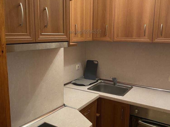 Дава се под наем Двустаен апартамент в Пловдив, Кючук Париж - 60 кв.м за 306 € - Снимка #1