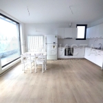 Дава се под наем Тристаен апартамент в София, Витоша - 135 кв.м за 816 € - Снимка #1