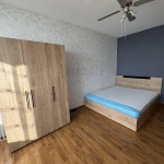 Дава се под наем Тристаен апартамент в Бургас, Славейков - 75 кв.м за 459 € - Снимка #1