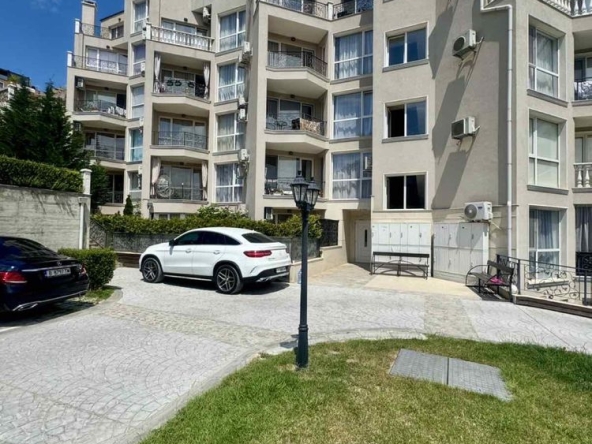 Двустаен апартамент в Варна, Бриз - 58 кв.м за 3776 €/кв.м - Снимка #1