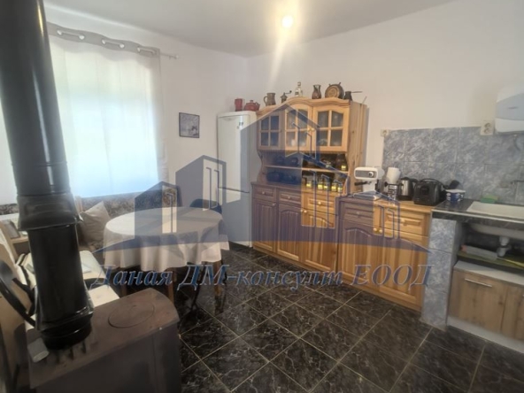 Къща в с. Златар, Област Шумен - 60 кв.м за 500 €/кв.м - Снимка #1