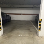 Дава се под наем Гараж / Паркомясто в София, Младост 4 - 17 кв.м за 96.9 € - Снимка #1