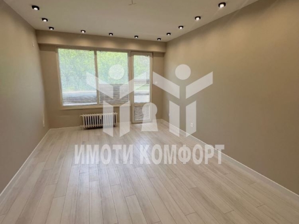 Тристаен апартамент в София, Красно село - 65 кв.м за 3000 €/кв.м - Снимка #1