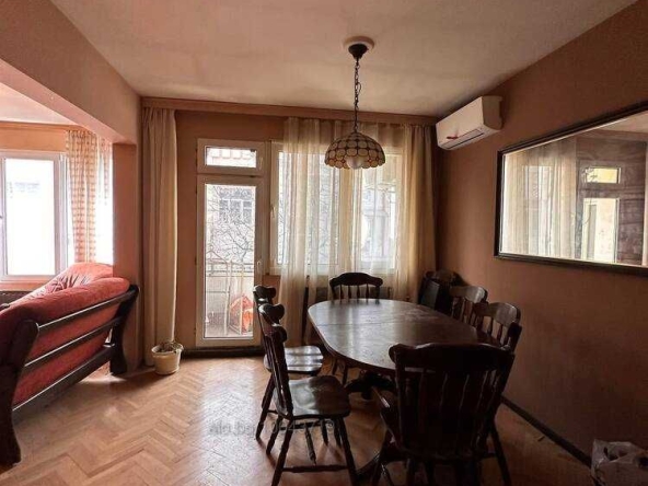 Многостаен апартамент в Пловдив, Христо Смирненски - 126 кв.м за 1945 €/кв.м - Снимка #1