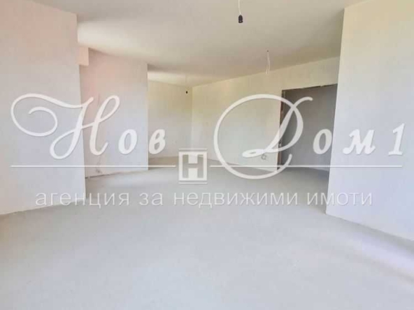 Двустаен апартамент в Варна, м-т Траката - 85 кв.м за 1865 €/кв.м - Снимка #1