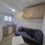 Дава се под наем Ателие в Варна, Гръцка махала - 15 кв.м за 153 € - Снимка #1