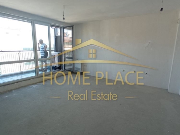 Тристаен апартамент в Варна, Левски - 86 кв.м за 2547 €/кв.м - Снимка #1