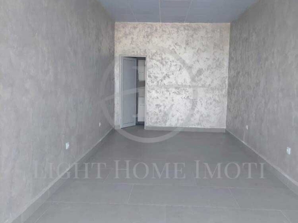 Магазин в Пловдив, Център - 33 кв.м за 1785 €/кв.м - Снимка #1