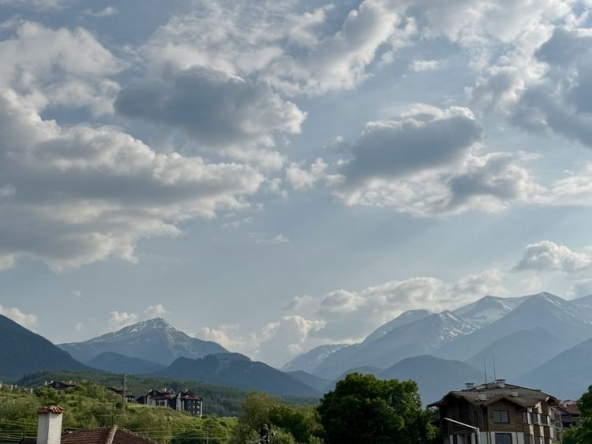 Дава се под наем Двустаен апартамент в Банско - 62 кв.м за 20.4 € - Снимка #1