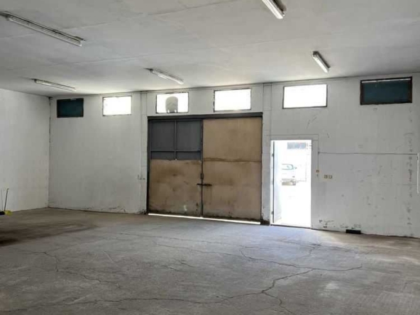 Дава се под наем Склад в Пловдив, Индустриална зона - Север - 150 кв.м за 663 € - Снимка #1