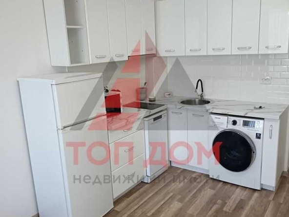 Дава се под наем Едностаен апартамент в к.к. Св.Св. Константин и Елена - 45 кв.м за 331.5 € - Снимка #1