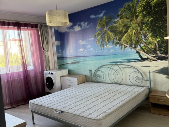 Дава се под наем Тристаен апартамент в София, Слатина - 75 кв.м за 765 € - Снимка #1