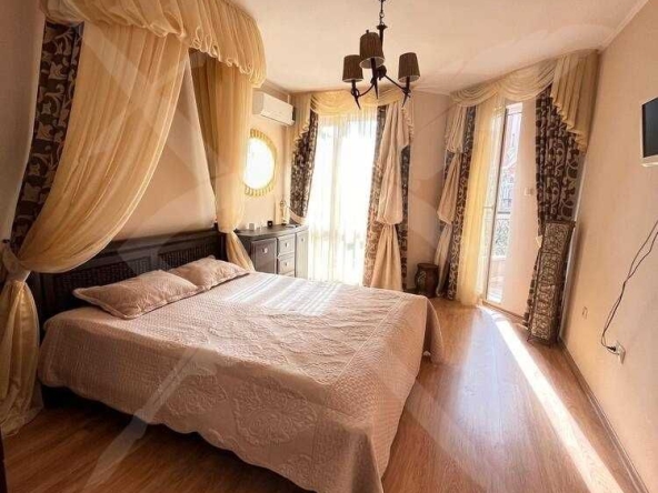 Тристаен апартамент в Несебър - 90 кв.м за 1612 €/кв.м - Снимка #1
