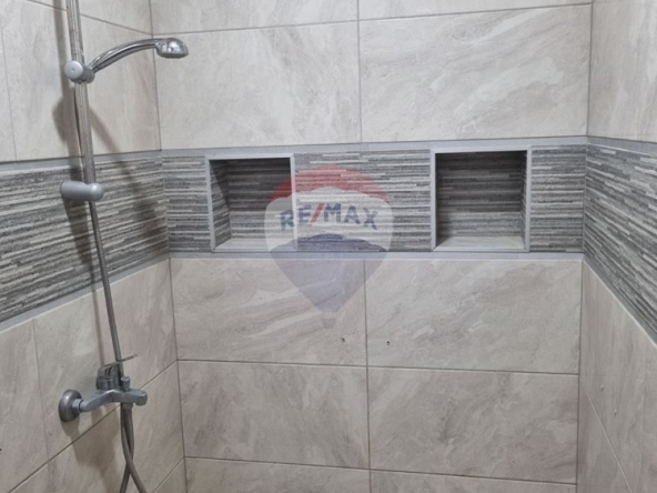 Дава се под наем Едностаен апартамент в Варна, Аспарухово - 43 кв.м за 408 € - Снимка #1