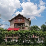 Къща в с. Ягода, Област Стара Загора - 330 кв.м за 288 €/кв.м - Снимка #1