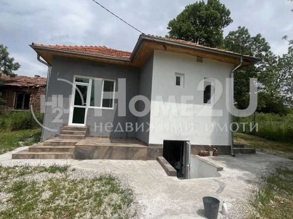 Къща в с. Алдомировци, Област София-област - 48 кв.м за 2605 €/кв.м - Снимка #1