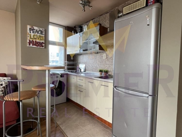 Дава се под наем Тристаен апартамент в Варна, Младост 2 - 80 кв.м за 612 € - Снимка #1