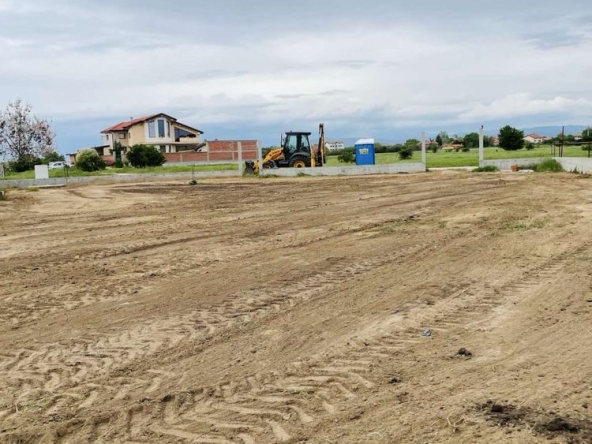 Парцел в Раковски - 670 кв.м за 67 €/кв.м - Снимка #1