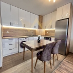 Дава се под наем Двустаен апартамент в Варна, Трошево - 70 кв.м за 510 € - Снимка #1