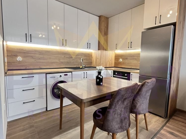 Дава се под наем Двустаен апартамент в Варна, Трошево - 70 кв.м за 510 € - Снимка #1