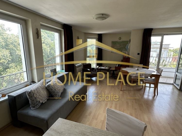 Дава се под наем Двустаен апартамент в Варна, Център - 106 кв.м за 918 € - Снимка #1