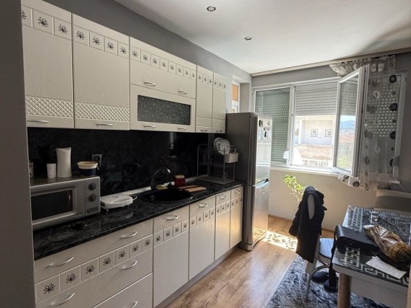 Двустаен апартамент в Казанлък - 75 кв.м за 1360 €/кв.м - Снимка #1