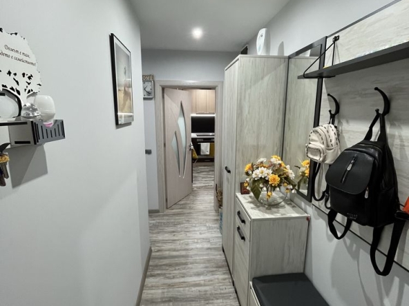 Тристаен апартамент в Сливен, Клуцохор - 63 кв.м за 1554 €/кв.м - Снимка #1