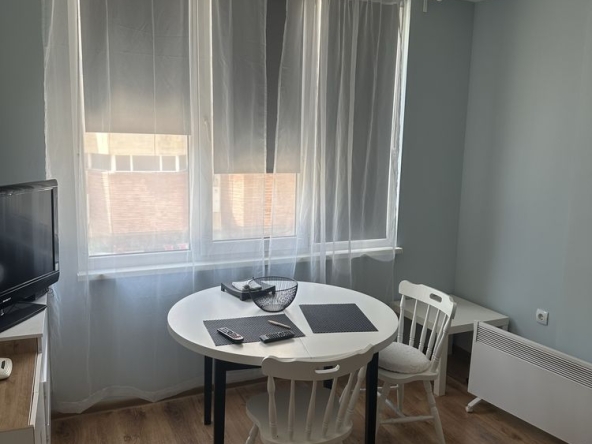 Дава се под наем Двустаен апартамент в Габрово, Център - 58 кв.м за 230 € - Снимка #1