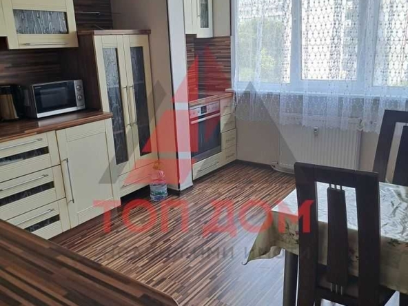 Дава се под наем Четиристаен апартамент в Варна, Младост 1 - 82 кв.м за 663 € - Снимка #1